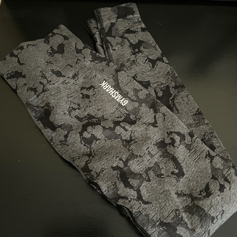 Gymshark adapt leggings.